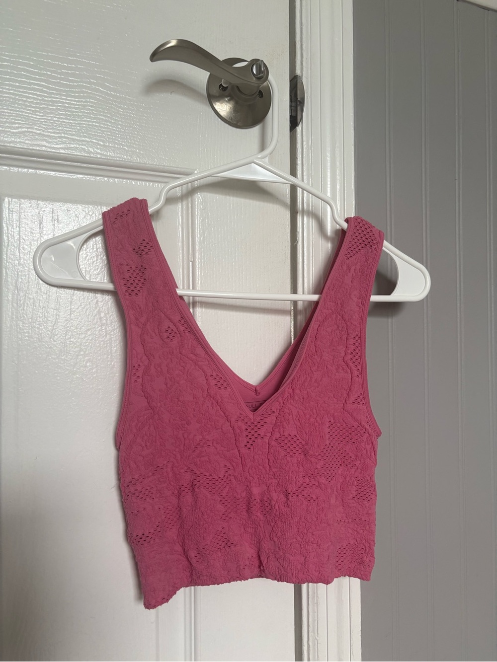 Full Tilt Pink Lace V-Neck Cropped Tank